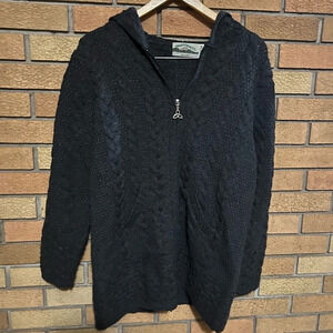 Aran Crafts Black Cable Knit Women's Irish Ireland Merino Wool Sweater